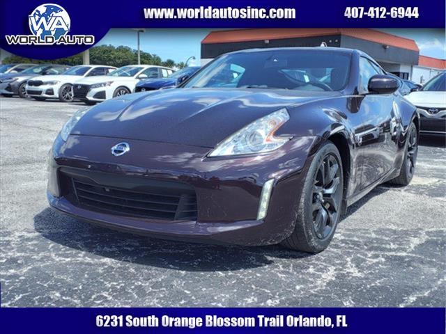 2017 nissan 370z base
