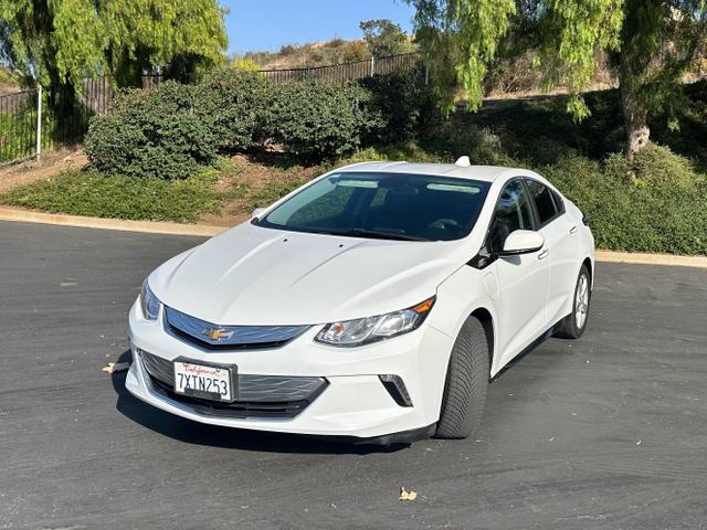 2017 chevrolet volt lt