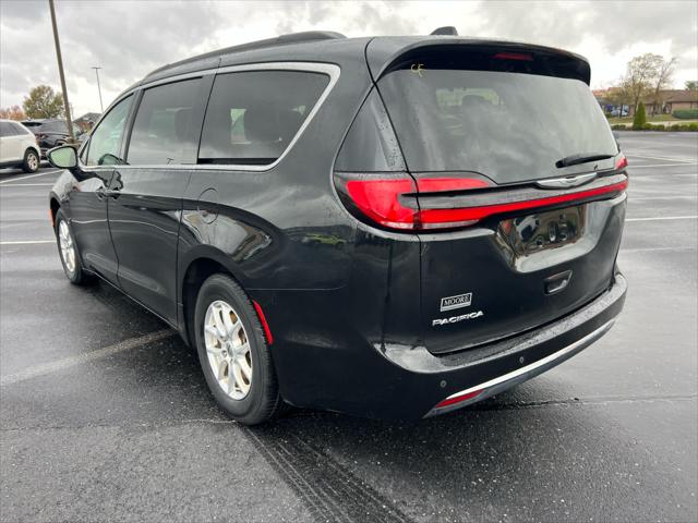 2022 chrysler pacifica touring l