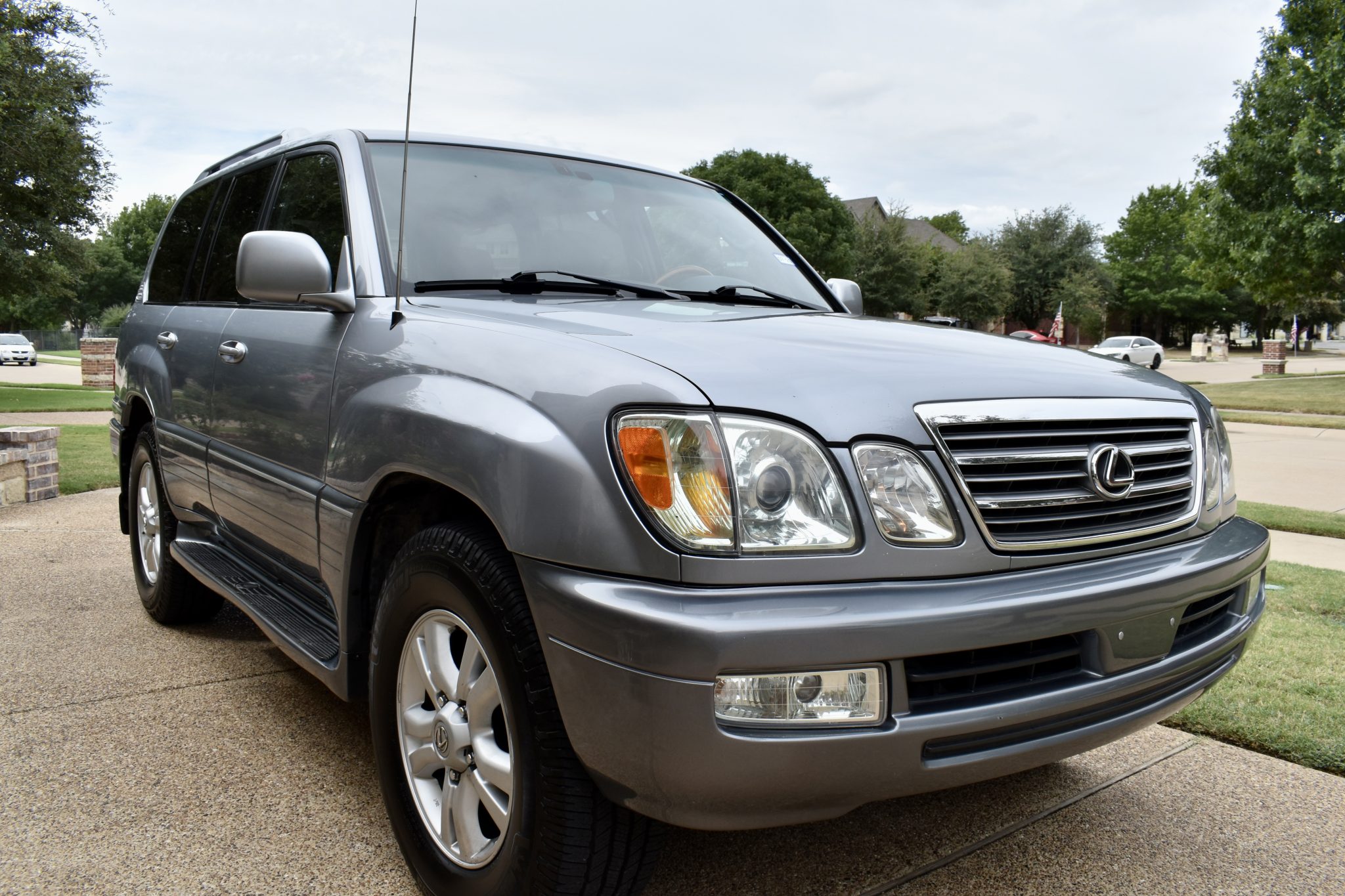 2004 lexus lx470