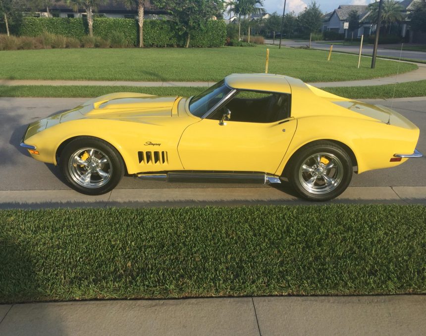 1971 chevrolet corvette coupe 4-speed