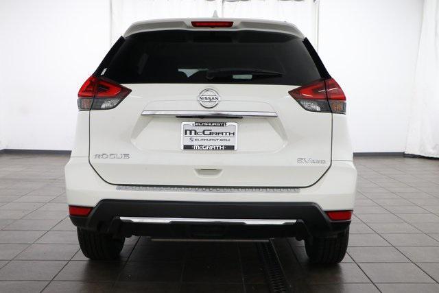 2018 nissan rogue sv