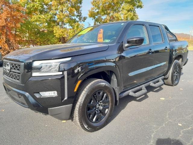 2023 nissan frontier sv
