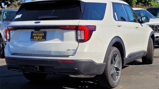2025 Ford Explorer