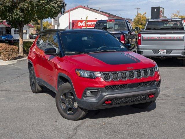 2023 jeep compass trailhawk