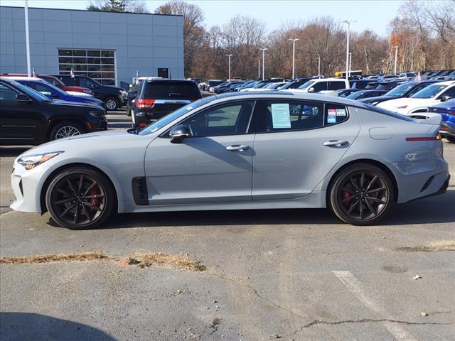 2022 kia stinger gt2