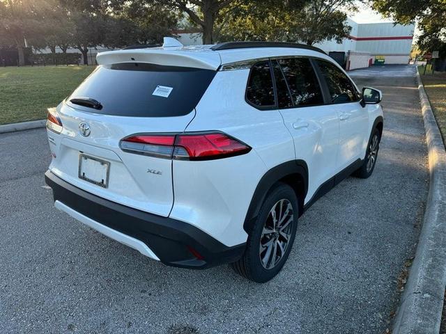 2022 toyota corolla cross xle
