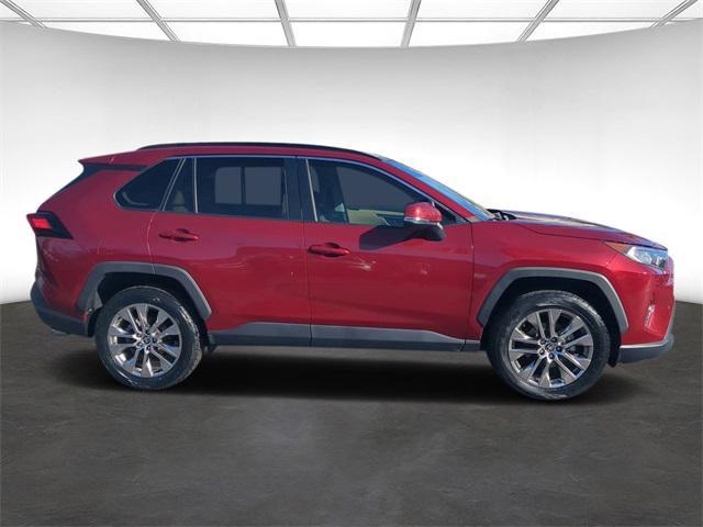 2021 toyota rav4 xle