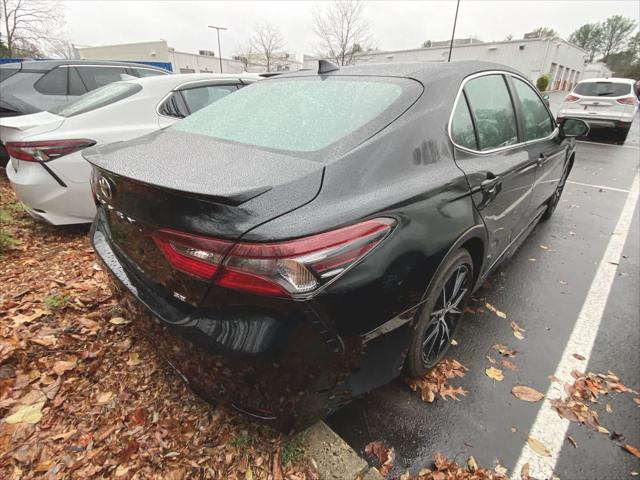 2023 toyota camry se
