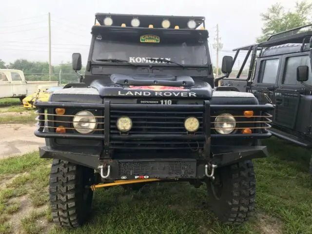 dakar red bull 1988 land rover defender 110