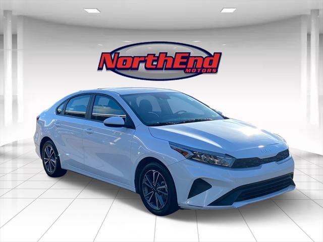 2022 kia forte lxs