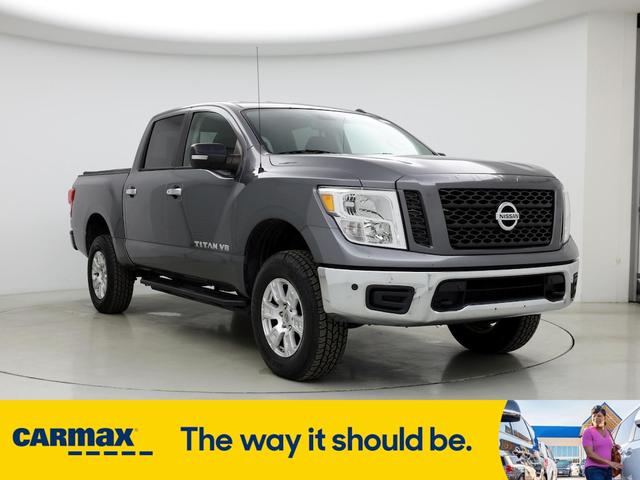 2019 nissan titan sv