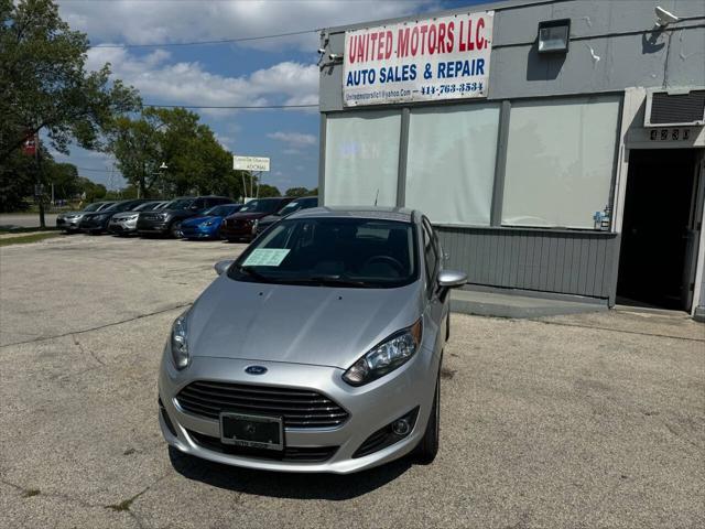 2016 ford fiesta se 4dr hatchback