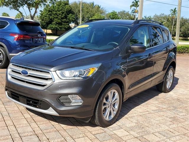 2019 ford escape sel