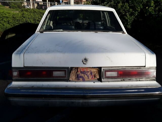 1985 dodge diplomat salon 5.2 l 4 bbl retired police 4-door sedan ahb fender tag