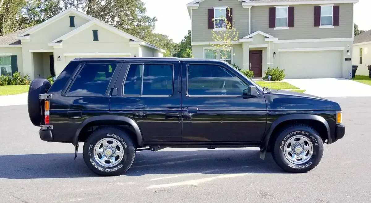 1994 nissan pathfinder xe-v6 sport utility 4-door 85k original miles!