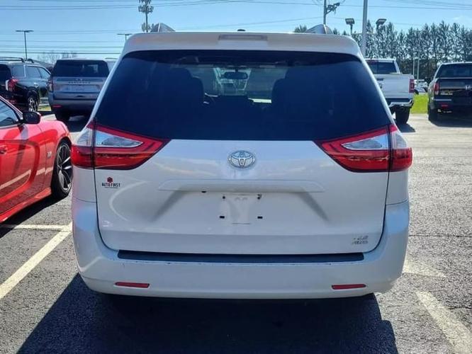 2016 toyota sienna le 7 passenger 4dr all-wheel drive passenger van in defense depot, pennsylvania