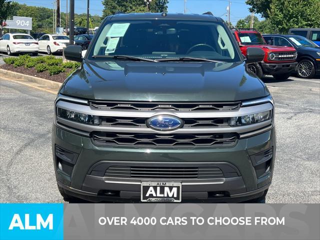 2022 ford expedition xlt