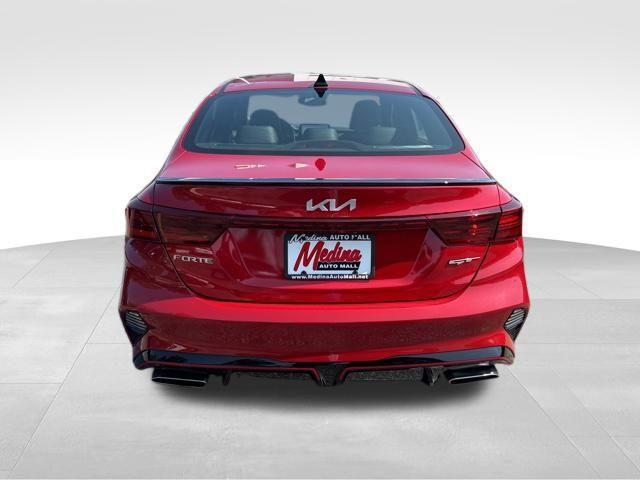 2023 kia forte gt