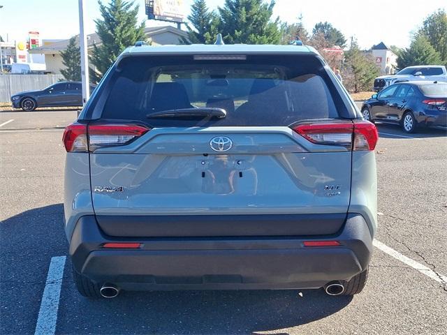 2023 toyota rav4 xle