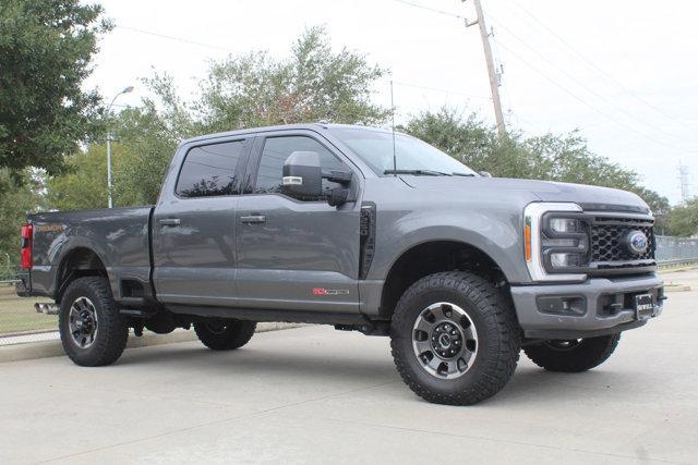 2023 ford f-250 lariat