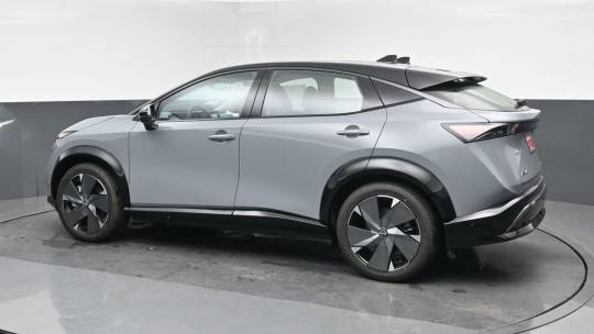 2024 Nissan Ariya platinum