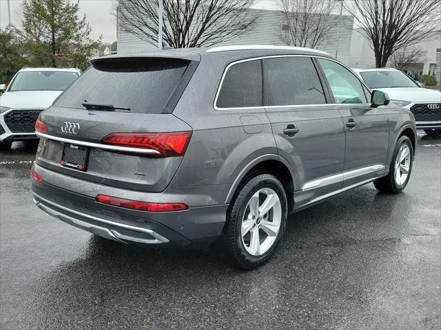 2023 audi q7 55 premium