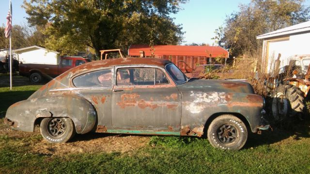 1949 chevy deluxe car