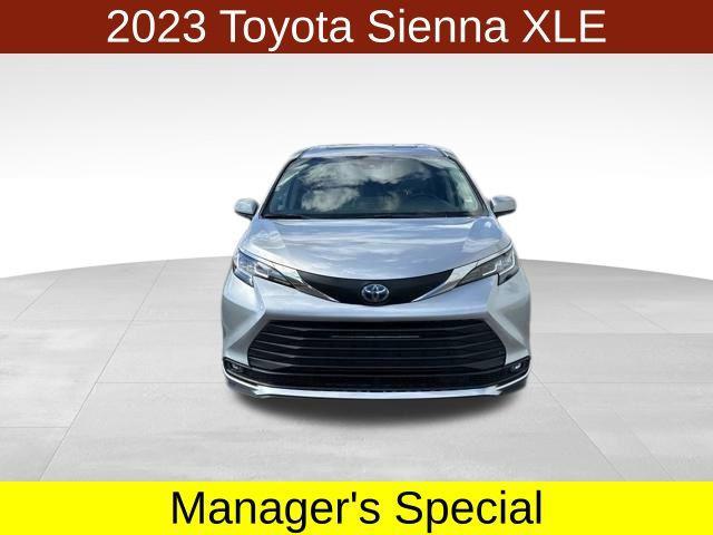 2023 toyota sienna xle