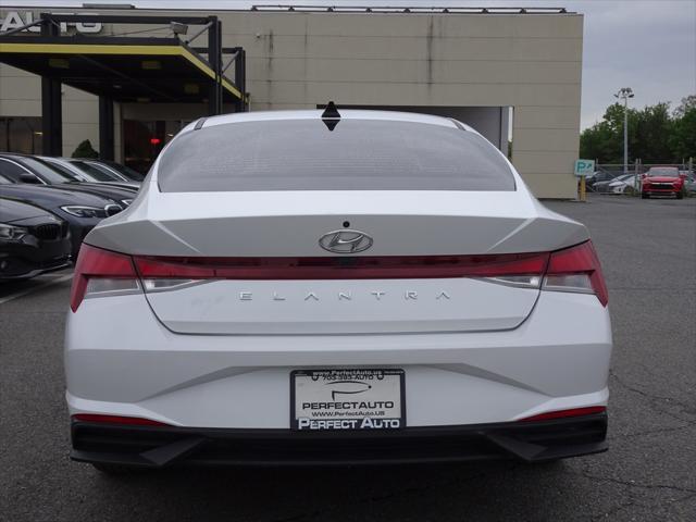 2022 hyundai elantra sel