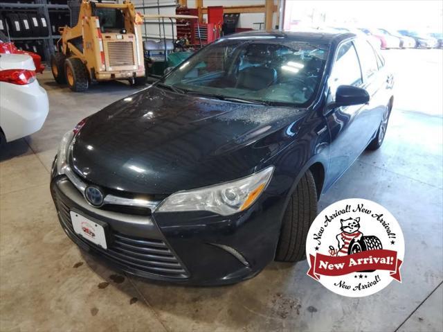 2015 toyota camry hybrid xle