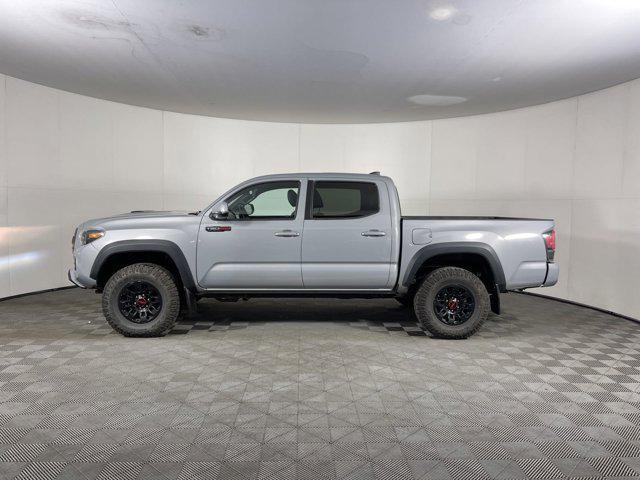 2017 toyota tacoma base