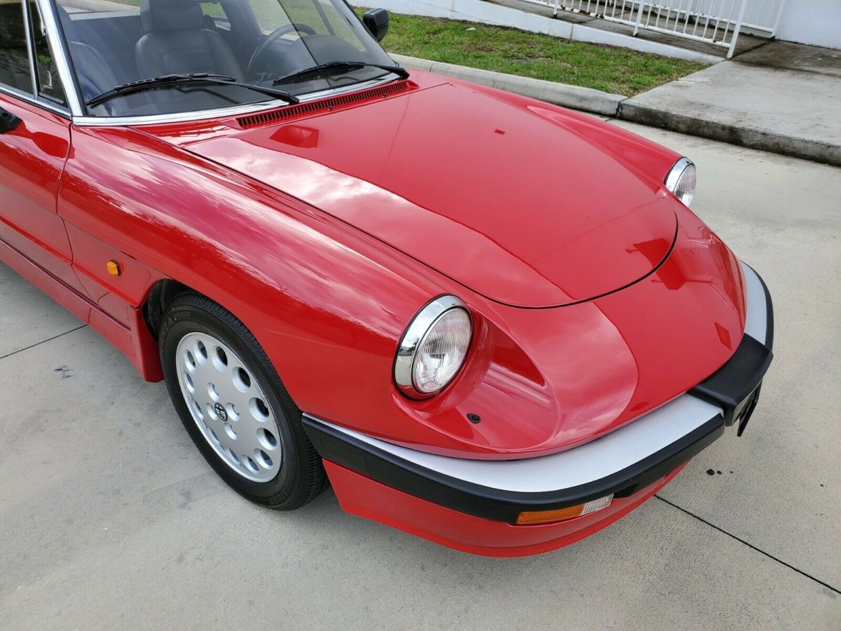 1987 alfa romeo spider 2.0 quadrifoglio verde from europe - 4,740 original km's