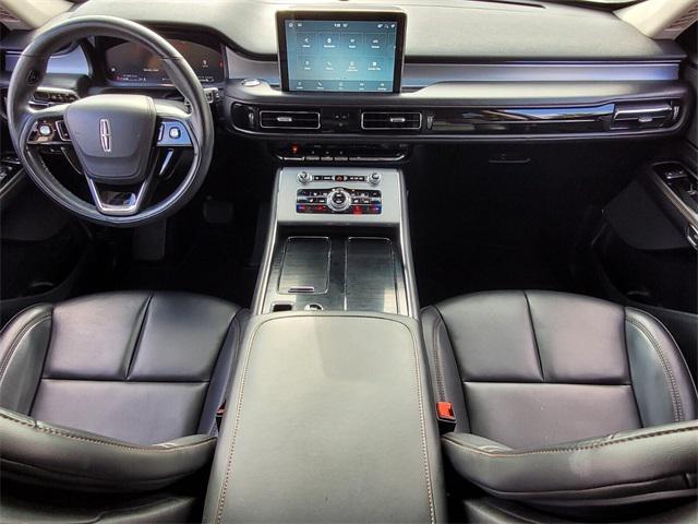 2020 lincoln aviator standard