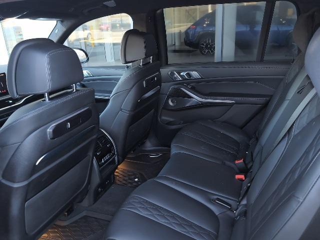 2024 bmw x7 m60i