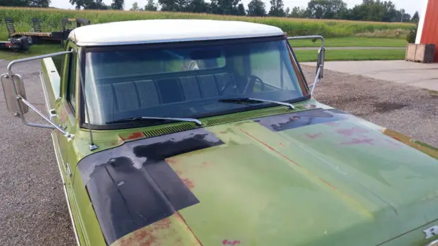 1972 ford f-250 pick up truck