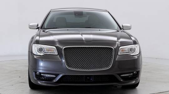 2020 Chrysler 300