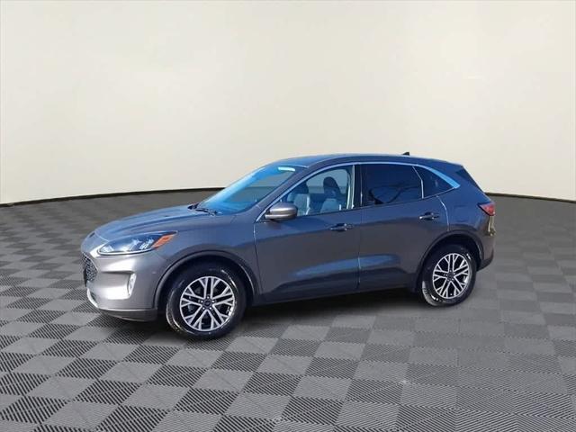 2022 ford escape sel