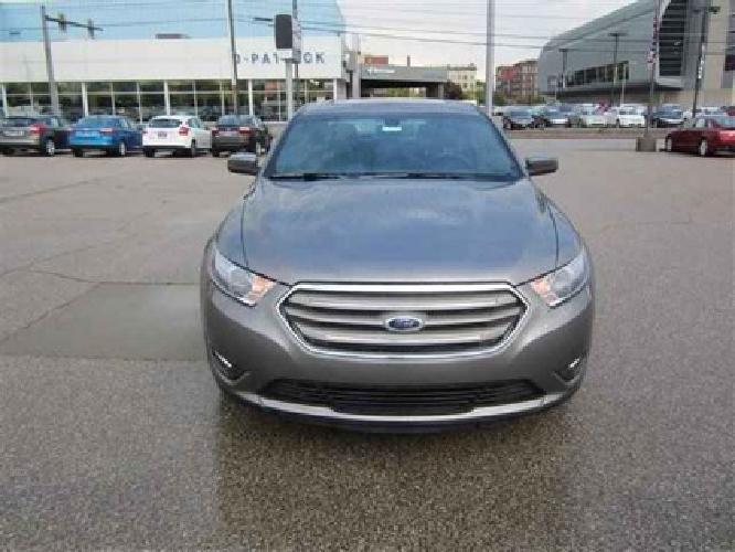 2014 ford taurus sel in evansville, in