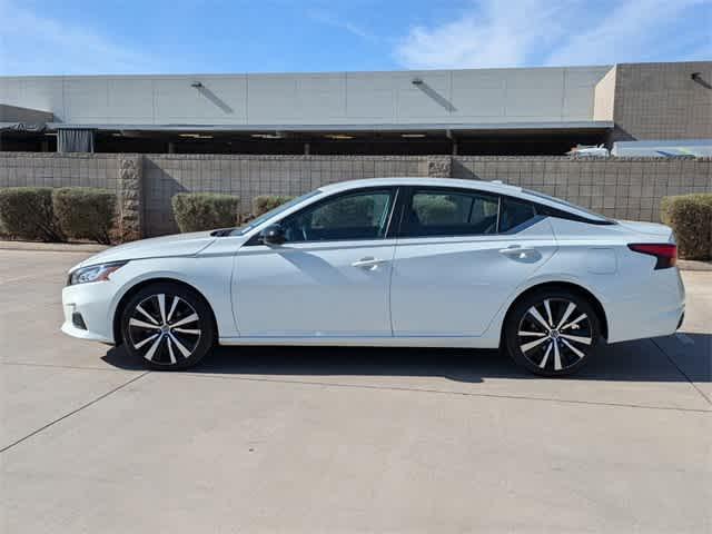 2021 nissan altima 2.5 sr