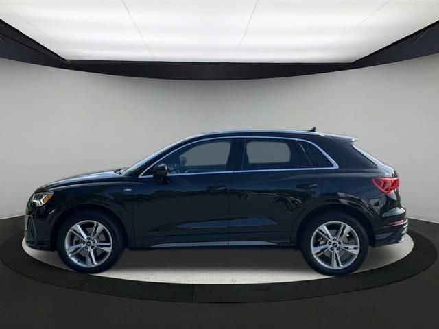 2022 audi q3 45 s line premium