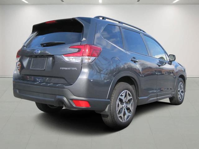 2024 subaru forester premium