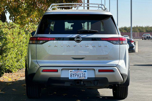 2022 nissan pathfinder platinum 2wd