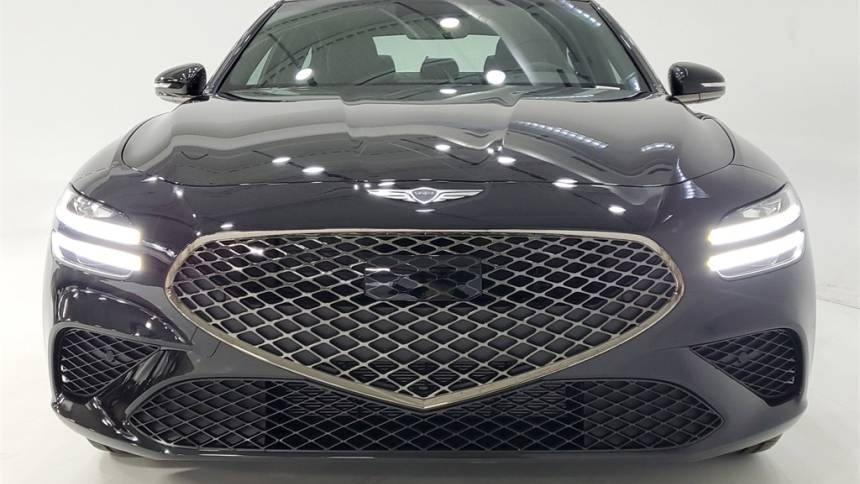 2024 genesis g70 2.5t
