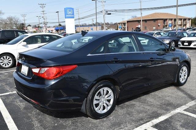 2011 hyundai sonata gls gls 4dr sedan 6a for sale in middletown, rhode island