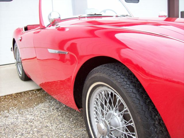 1962 austin healey 3000 tri carb. very good condition