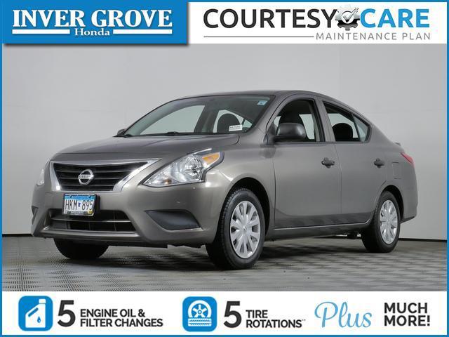 2015 nissan versa 1.6 s+