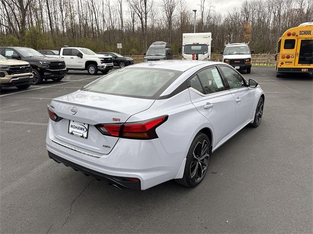 2023 nissan altima sr intelligent awd
