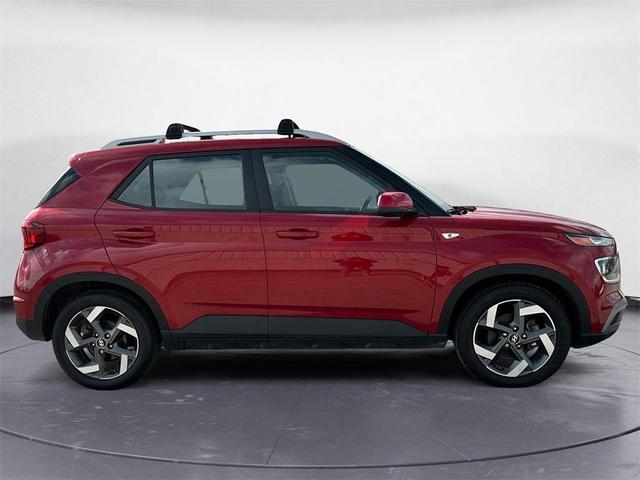 2022 hyundai venue sel