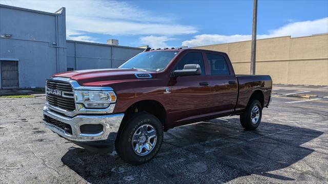 2022 ram 3500 tradesman crew cab 4x4 6'4' box